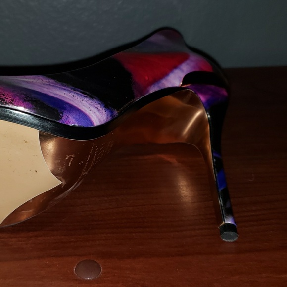 Ted Baker Painted Pointy Toe Heels - Picture 4 of 6